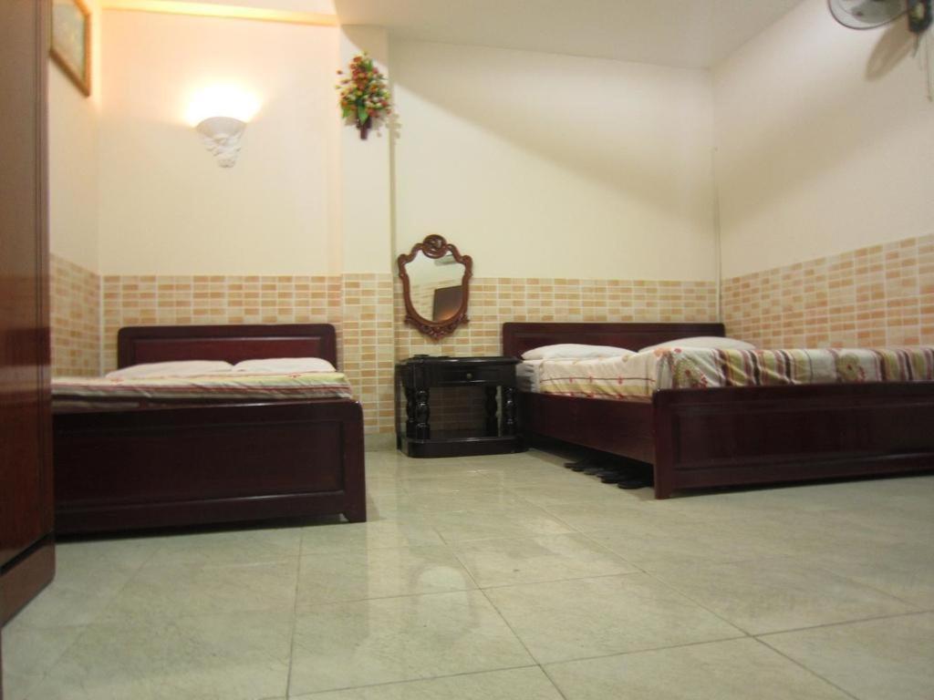 Timi Hotel Хошимин Екстериор снимка