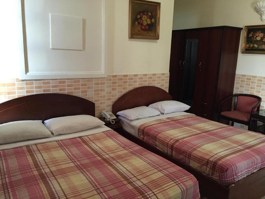Timi Hotel Хошимин Екстериор снимка