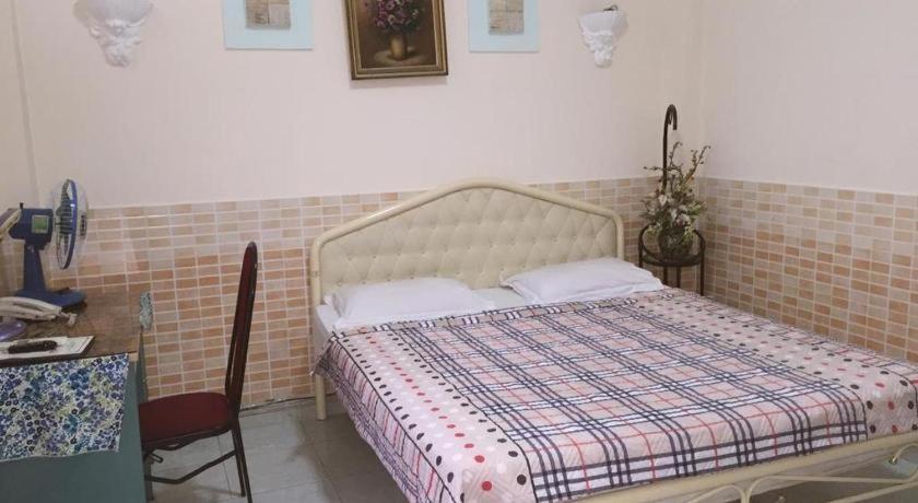 Timi Hotel Хошимин Екстериор снимка