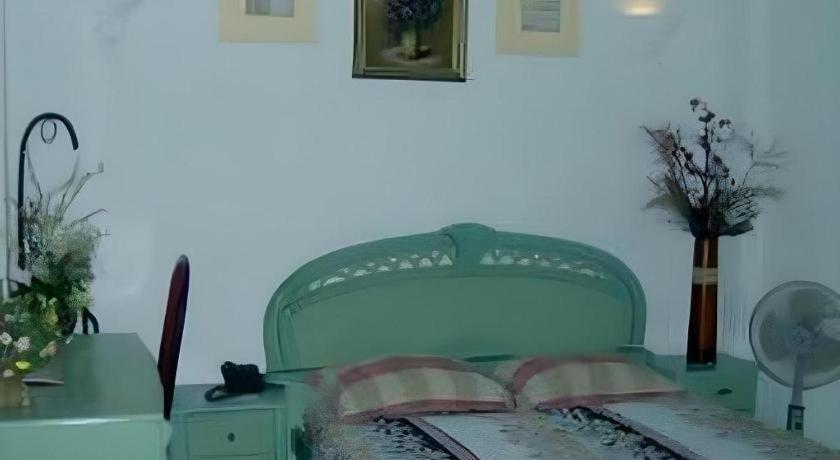 Timi Hotel Хошимин Екстериор снимка