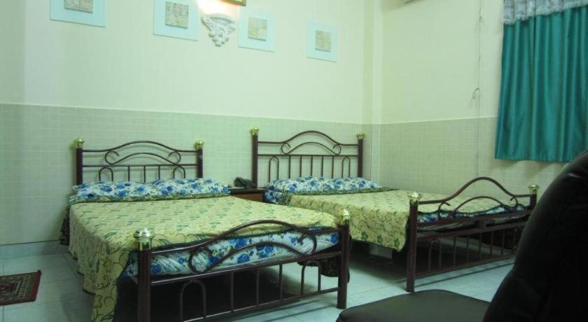 Timi Hotel Хошимин Екстериор снимка