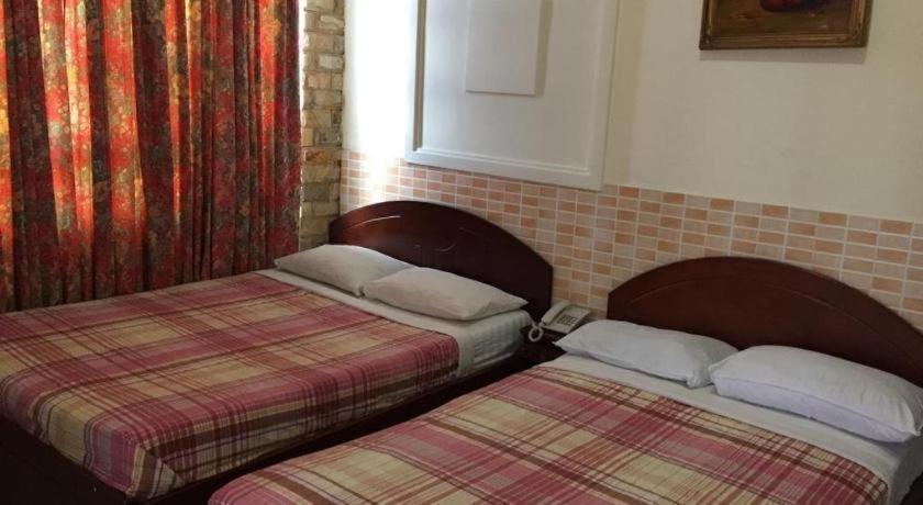 Timi Hotel Хошимин Екстериор снимка